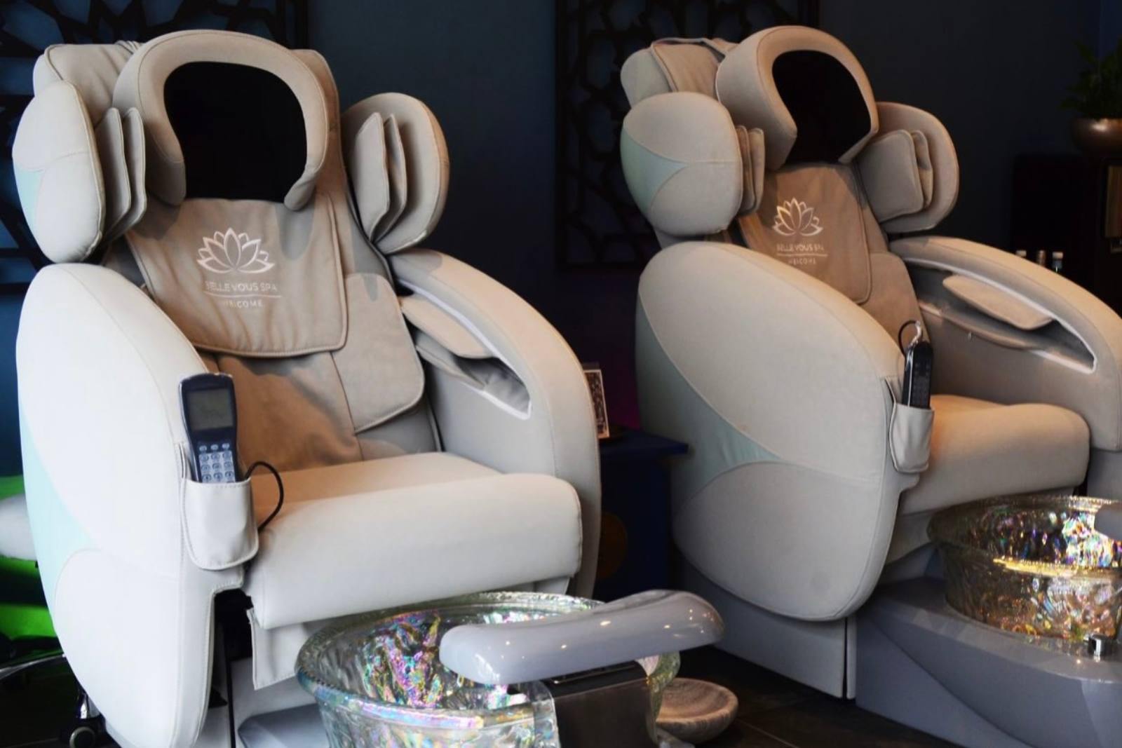 Luxury pedicure chair
