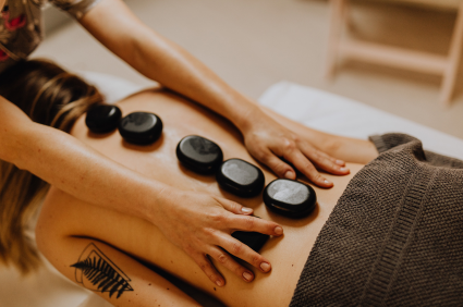 Aroma hot stone massage